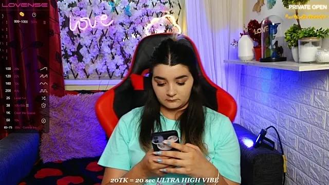 JellyJux from StripChat