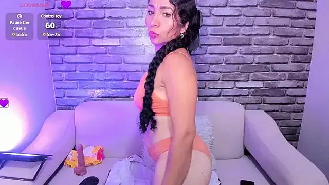 Girls: discover live performances with matured cam models, from teasing to fixations, in a variety of stunning live sex cams.
