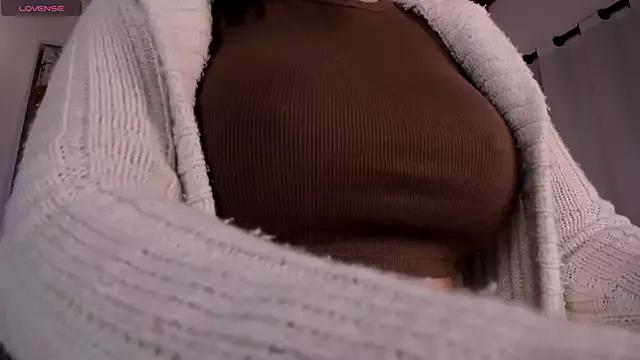 JennaOlsonX from StripChat