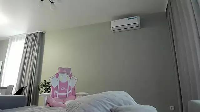 Girls: discover live performances with matured cam models, from teasing to fixations, in a variety of stunning live sex cams.