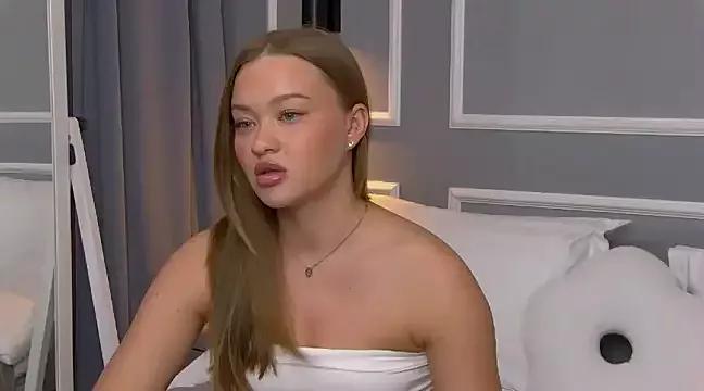 JenniferSteelen from StripChat