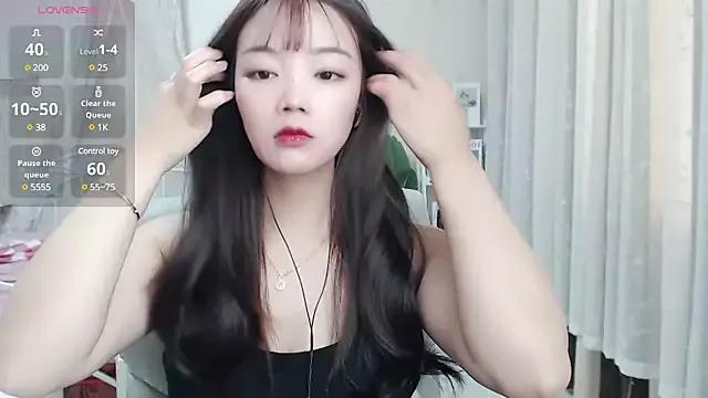 Girls: discover live performances with matured cam models, from teasing to fixations, in a variety of stunning live sex cams.