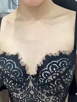JennyQueen18 from StripChat