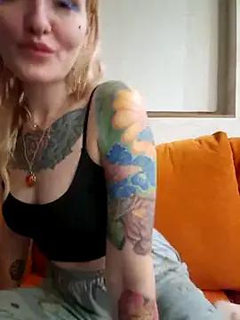 JessicaInver from StripChat is Freechat
