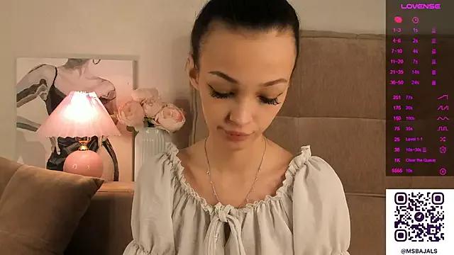 Girls: discover live performances with matured cam models, from teasing to fixations, in a variety of stunning live sex cams.