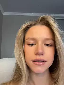 JessIsLove from StripChat