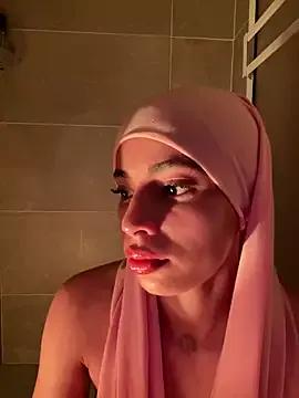 jhalila from StripChat is Freechat