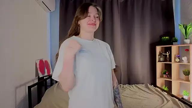 JoanCharton from StripChat is Freechat