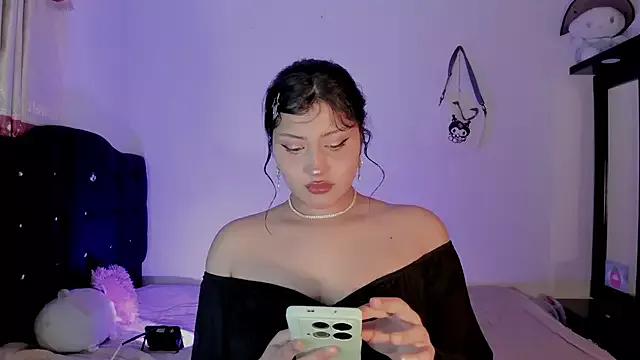 Girls: discover live performances with matured cam models, from teasing to fixations, in a variety of stunning live sex cams.