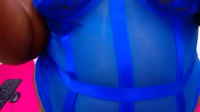Girls: discover live performances with matured cam models, from teasing to fixations, in a variety of stunning live sex cams.