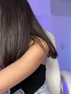 julieta_jhonss from StripChat is Freechat