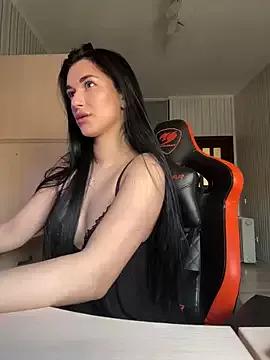 Girls: discover live performances with matured cam models, from teasing to fixations, in a variety of stunning live sex cams.