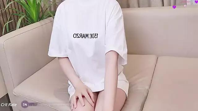 July_Chan from StripChat is Freechat