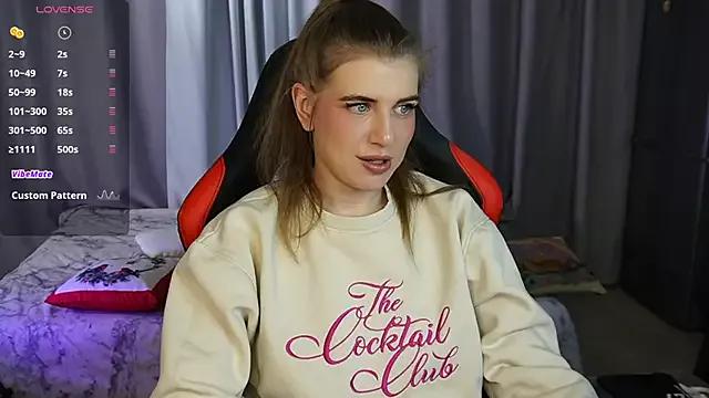 Girls: discover live performances with matured cam models, from teasing to fixations, in a variety of stunning live sex cams.