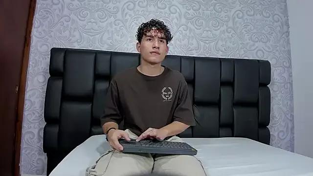 JustAlover from StripChat is Freechat