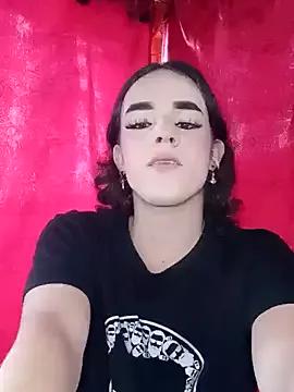 Girls: discover live performances with matured cam models, from teasing to fixations, in a variety of stunning live sex cams.