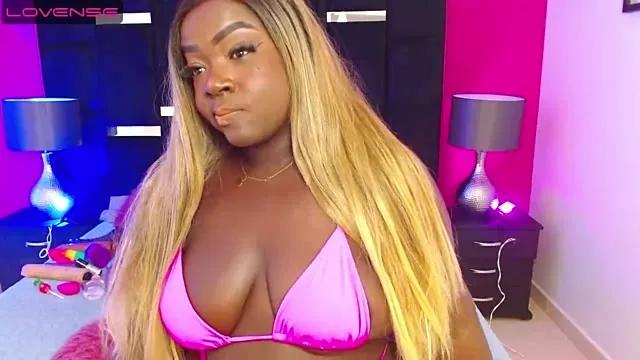 KaiaValentine from StripChat