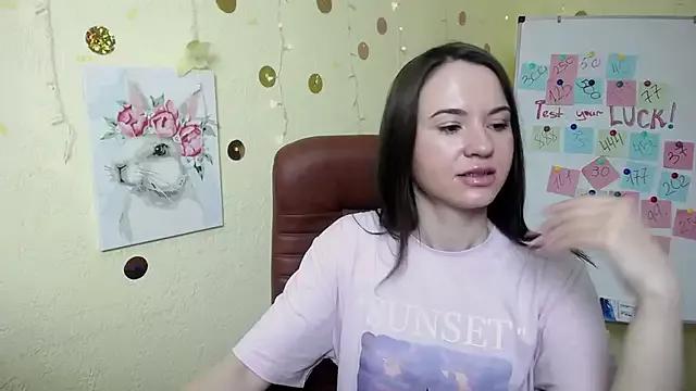 KaraCriegs on StripChat 