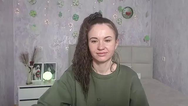 KaraCriegs on StripChat 
