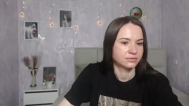 KaraCriegs on StripChat 