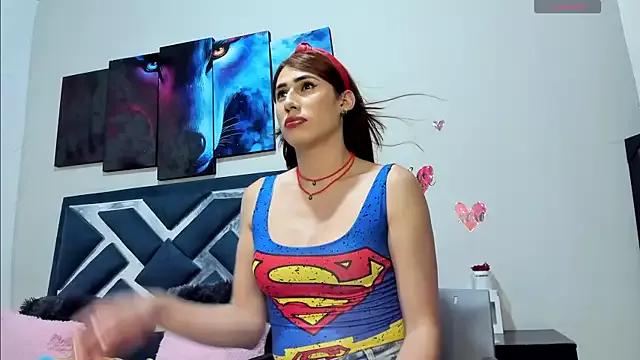 Girls: discover live performances with matured cam models, from teasing to fixations, in a variety of stunning live sex cams.