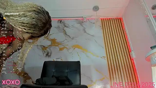 Girls: discover live performances with matured cam models, from teasing to fixations, in a variety of stunning live sex cams.