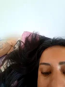 Girls: discover live performances with matured cam models, from teasing to fixations, in a variety of stunning live sex cams.