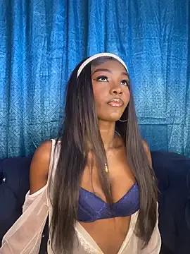 kassandra_Lara from StripChat is Freechat