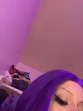 Girls: discover live performances with matured cam models, from teasing to fixations, in a variety of stunning live sex cams.