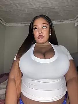 Katamia25 from StripChat