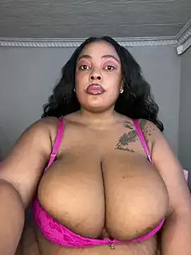 Katamia25 from StripChat