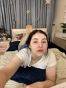 Girls: discover live performances with matured cam models, from teasing to fixations, in a variety of stunning live sex cams.