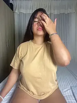 katthyasmitth on StripChat