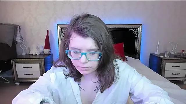 Girls: discover live performances with matured cam models, from teasing to fixations, in a variety of stunning live sex cams.