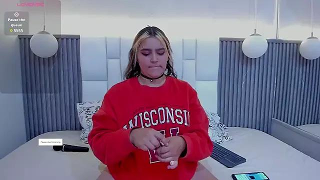 katy_giil from StripChat is Freechat