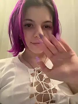 Girls: discover live performances with matured cam models, from teasing to fixations, in a variety of stunning live sex cams.