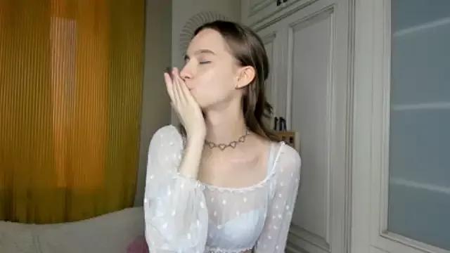 KellyMitchell from StripChat