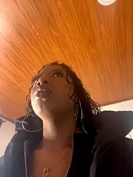 Kennia_Evonny____ from StripChat