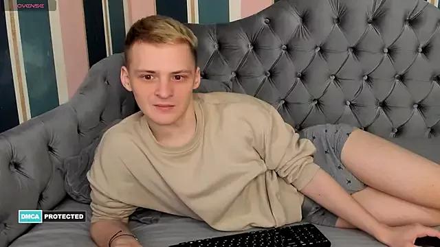 Kerry_Slow from StripChat