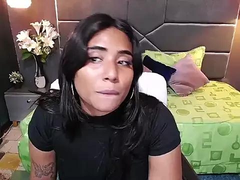 kiara_blackrude from StripChat is Freechat