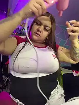Girls: discover live performances with matured cam models, from teasing to fixations, in a variety of stunning live sex cams.