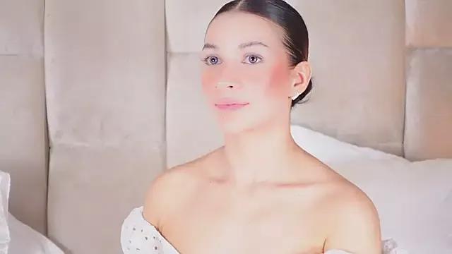 Girls: discover live performances with matured cam models, from teasing to fixations, in a variety of stunning live sex cams.