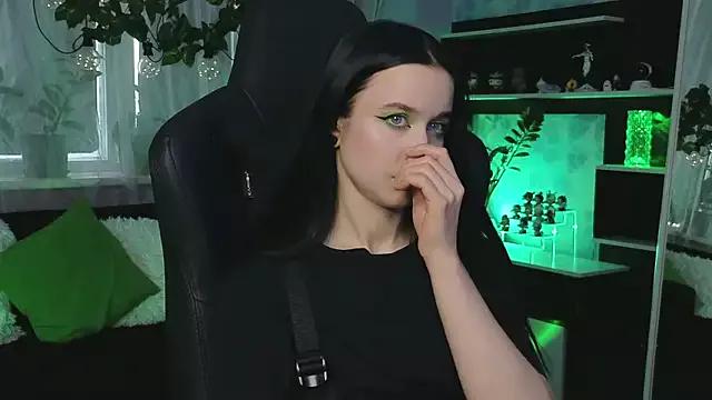Girls: discover live performances with matured cam models, from teasing to fixations, in a variety of stunning live sex cams.