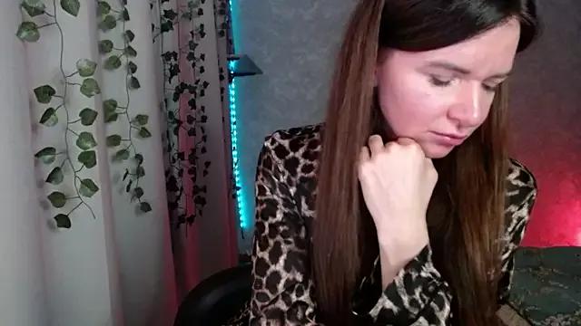 Girls: discover live performances with matured cam models, from teasing to fixations, in a variety of stunning live sex cams.