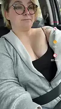 kitten0760 from StripChat