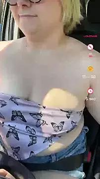 kitten0760 from StripChat