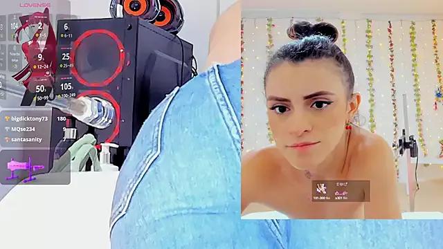 Kitty__Rose__ from StripChat is Freechat