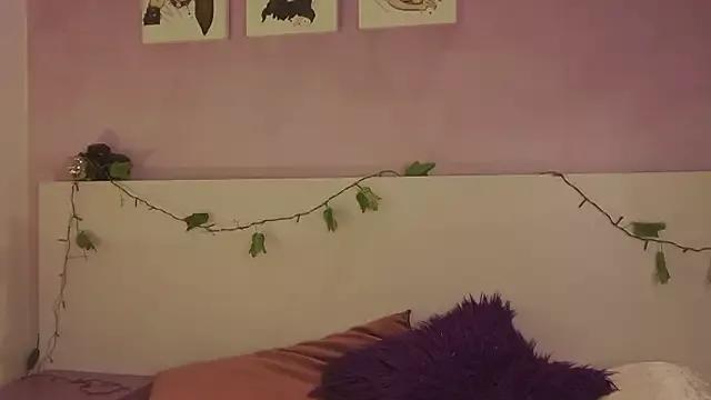 kitty_art from StripChat