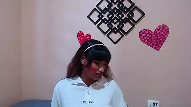 Girls: discover live performances with matured cam models, from teasing to fixations, in a variety of stunning live sex cams.
