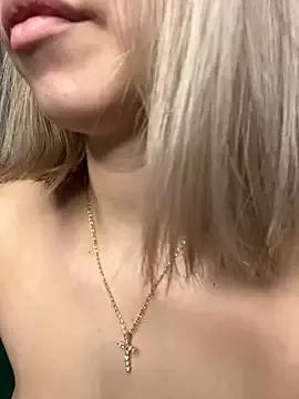 Kitty_Katrine from StripChat